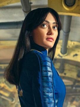 Ella Purnell